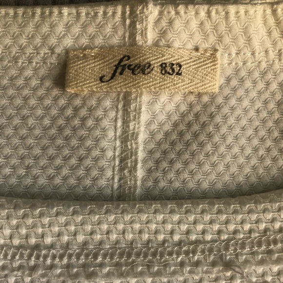 Local Boutique Waffle Texture Blouse - Picture 2 of 4